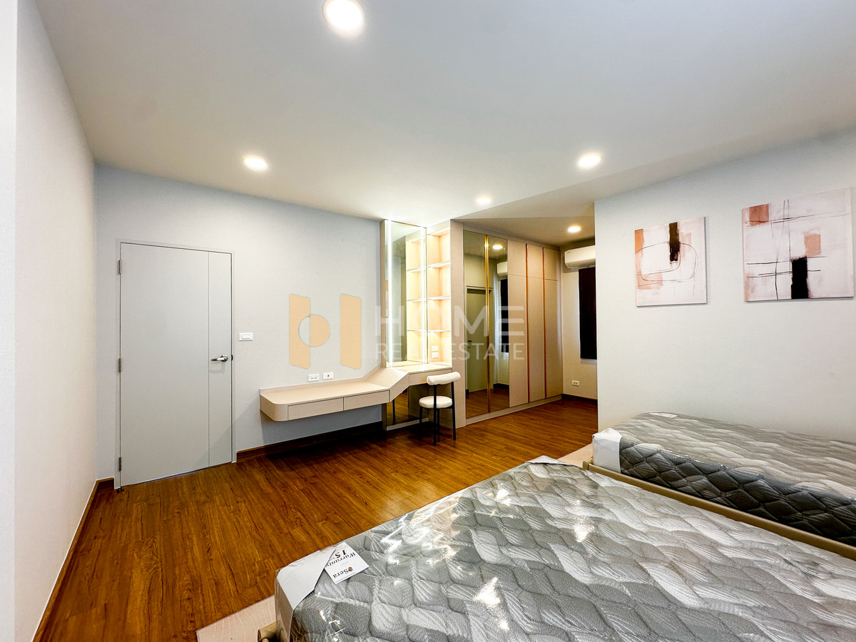 ให้เช่าบ้านบางนา แบริ่ง ลาซาล : เซนโทร บางนา เฟส 2 / 4 ห้องนอน (เช่า), Centro Bangna phase 2/ 4 Bedrooms (FOR RENT) YOK016