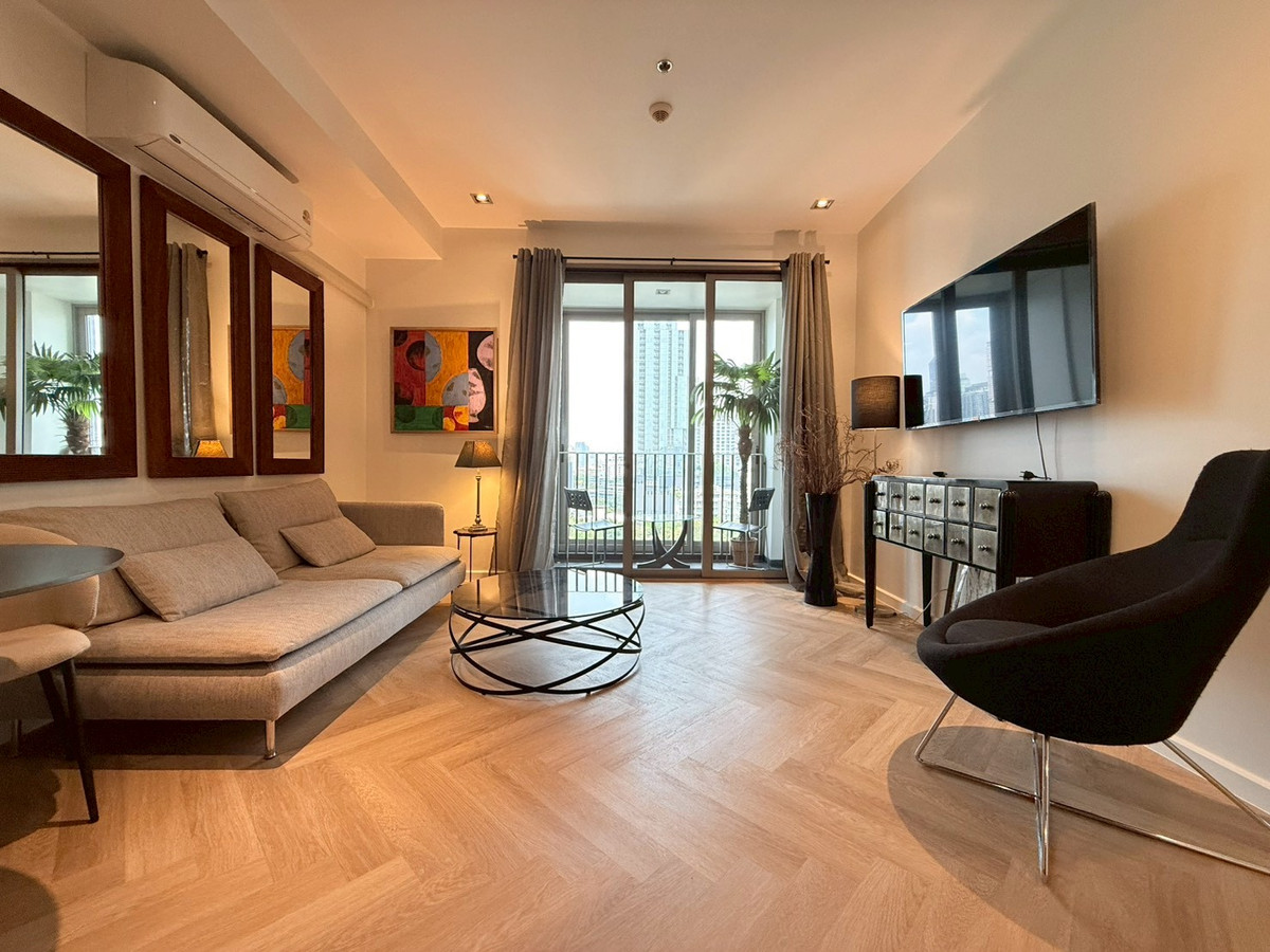 ให้เช่าคอนโดสุขุมวิท อโศก ทองหล่อ : 2 ห้องนอนเดินเพียง5 นาที จาก BTS , แอชตัน มอร์ฟ 38