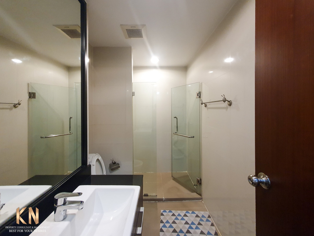 For SaleCondoLadprao, Central Ladprao : Square meters, less than a hundred thousand, size 45.68 sq m., only 3.25 million baht.