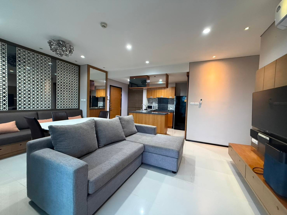 ให้เช่าคอนโดวงเวียนใหญ่ เจริญนคร : 🔥ห้องสวย วิวดี Villa Sathorn 2bedroom 2bathroom 🚗 ที่จอดรถ Fixed  ชั้นสูง เฟอร์ฯครบ พร้อมเข้าอยู่ค่ะ ติด BTS กรุงธนบุรี 0 เมตร