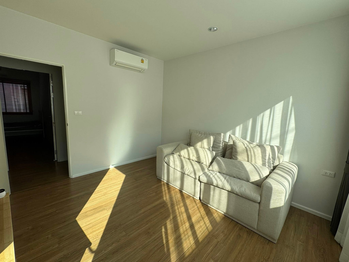 For RentTownhomeMin Buri, Romklao : P-2957 For rent! Townhome Baan Klang Muang Rama 9-Krungthep Kreetha, ready to move in.