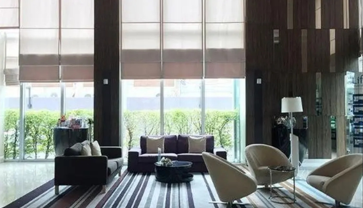 For SaleCondoLadprao, Central Ladprao : ✨ For Sale: Life @ Ladprao 18 Condo ✨ 💰 Only 2,950,000 THB