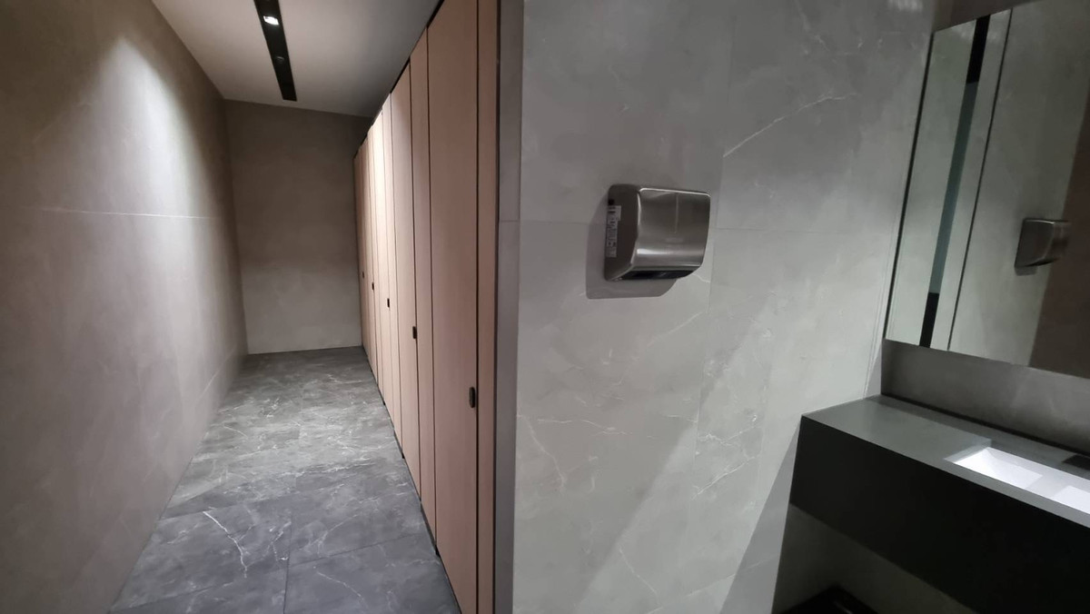 For RentOfficeRama9, Petchburi, RCA : Office for Rent – Rama 9 Area Corner Unit | Near MRT Rama 9