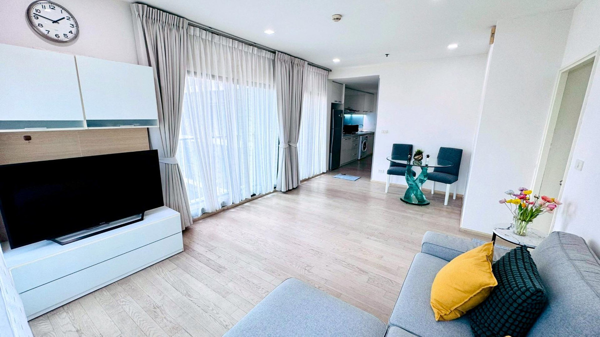 ให้เช่าคอนโดสุขุมวิท อโศก ทองหล่อ : Noble Remix สุขุมวิท 36 – Skywalk ตรงสู่อาคารจาก BTS ทองหล่อ!