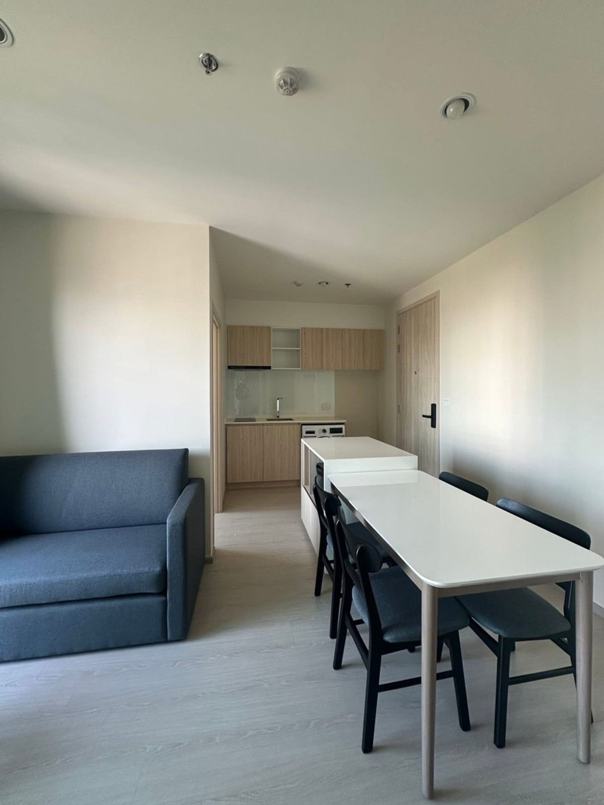 ให้เช่าคอนโดลาดพร้าว เซ็นทรัลลาดพร้าว : 🏙️ NUE Noble Ratchada–Lat Phrao