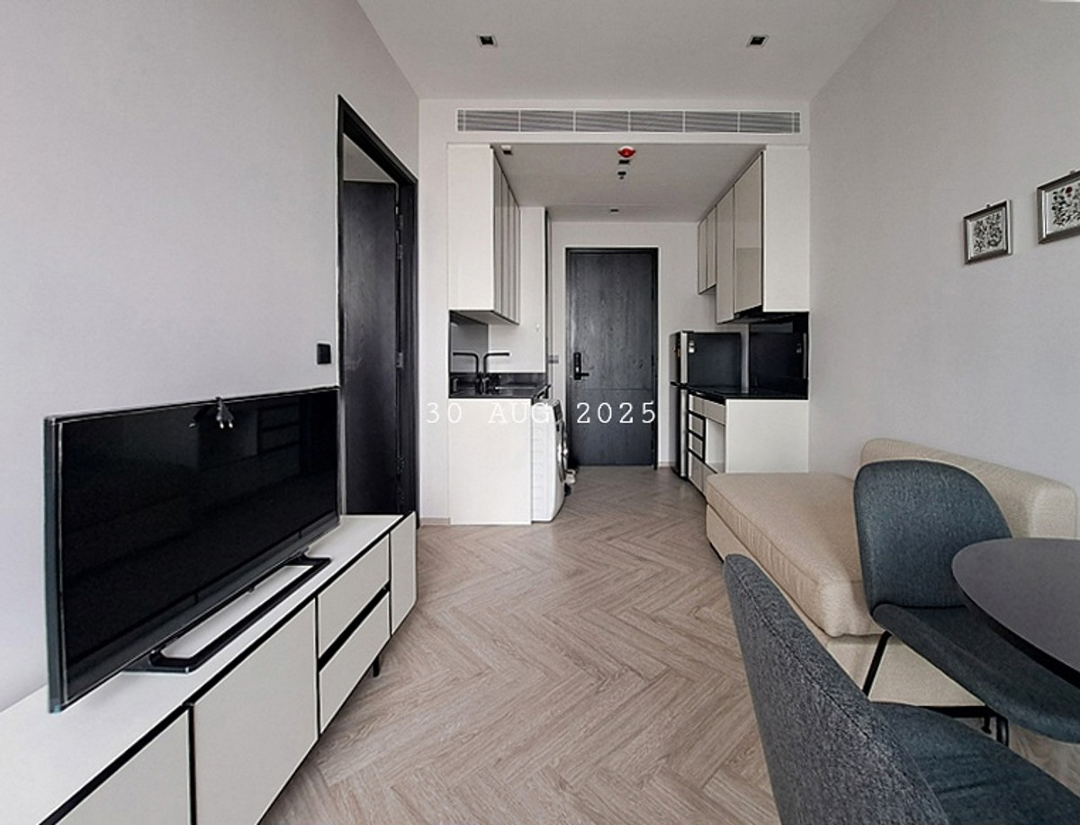 คอนโดวงเวียนใหญ่ เจริญนคร : เช่า / ขาย  แชปเตอร์เจริญนคร ( ห้องใหญ่ 40 ตร.ม.  Studio Plus+ ) Chapter Charoennakhon