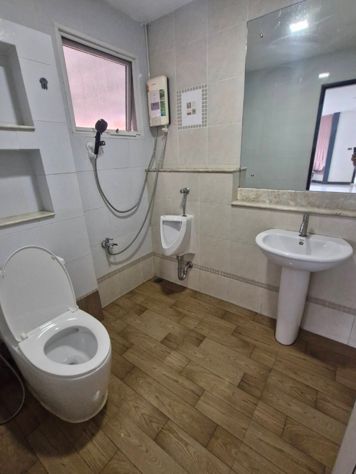 For RentHouseNonthaburi, Bang Yai, Bangbuathong : Newly renovated house near Bang Bua Thong Hospital. can register a company