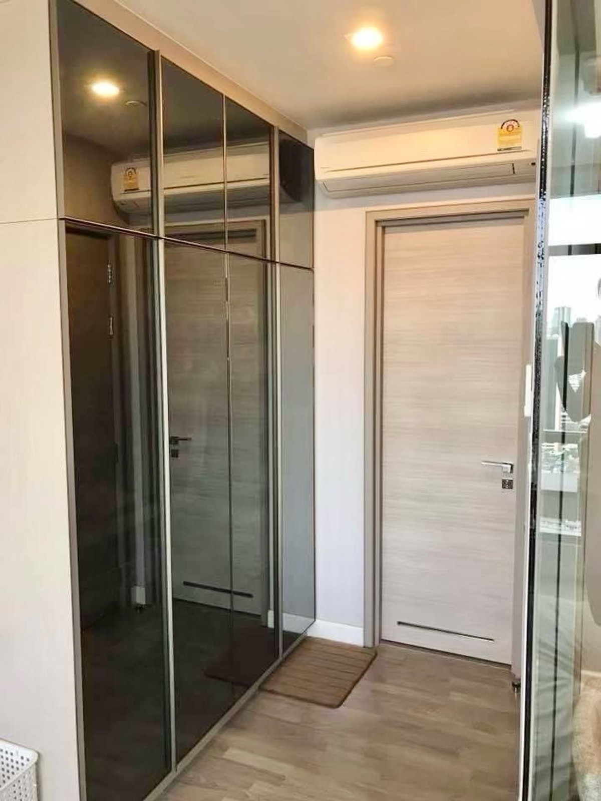 ให้เช่าคอนโดสยาม จุฬา สามย่าน : 📍 โครงการ : The Room Rama 4 (เดอะ รูม พระราม 4)🚝 ใกล้ : MRT หัวลำโพง / MRT สามย่าน / ม. จุฬาฯ💵 ราคาเช่า : 28,000 บาท / เดือน