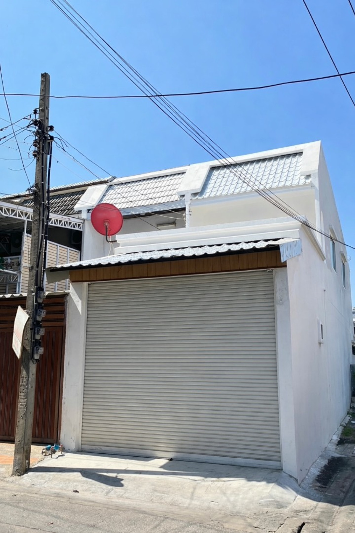 ขายทาวน์โฮมโชคชัย4 ลาดพร้าว71 : 🏡 ทาวน์โฮม ลาดพร้าว 48 | ใกล้ MRT สุทธิสาร รีโนเวทใหม่ ขาย 3.5 ล้านบาท 📞: 065-626-5636 (คุณกี้)