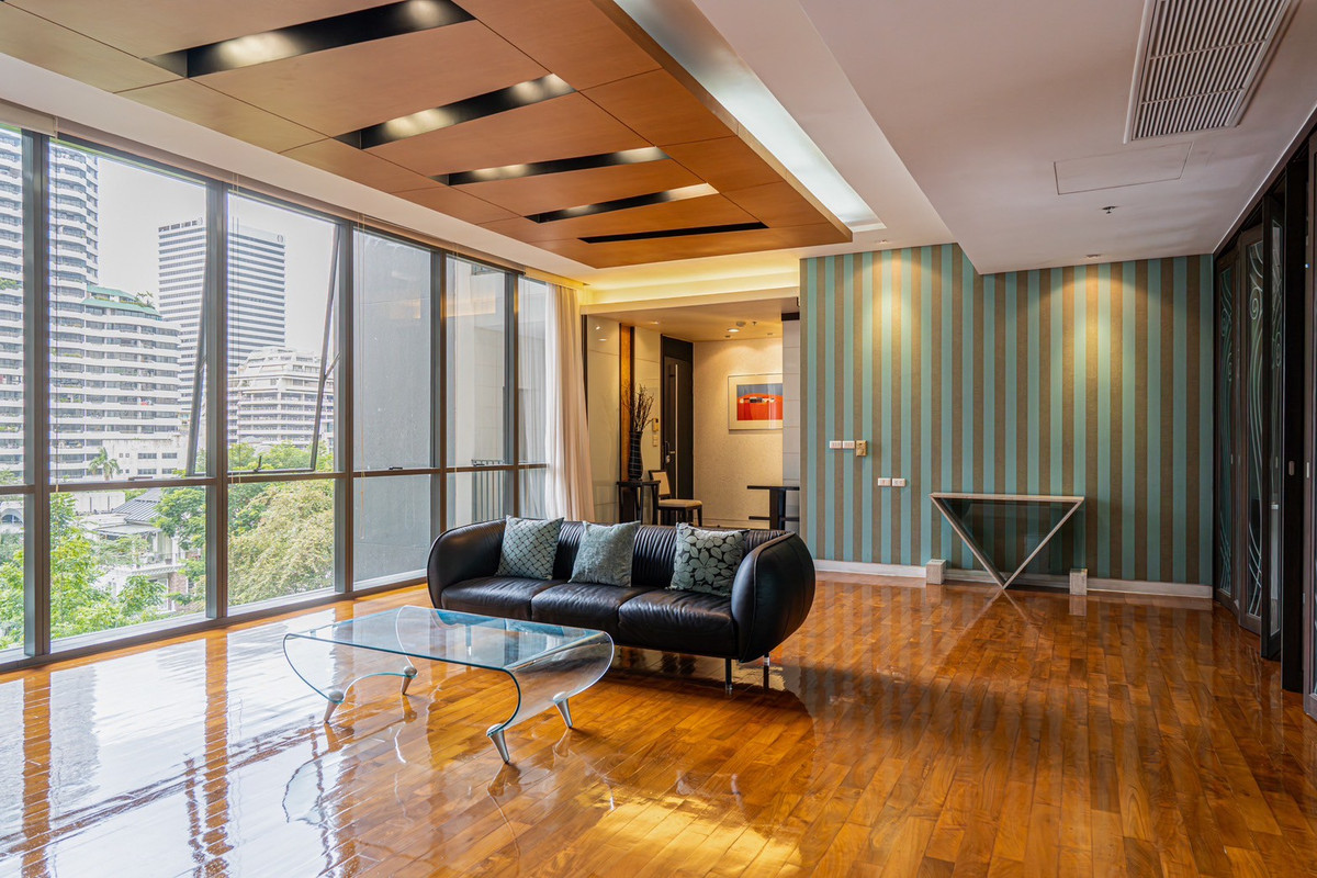 For SaleCondoSukhumvit, Asoke, Thonglor : 4 bedroom condo at Domus 18 project, Contact 062-496-6454