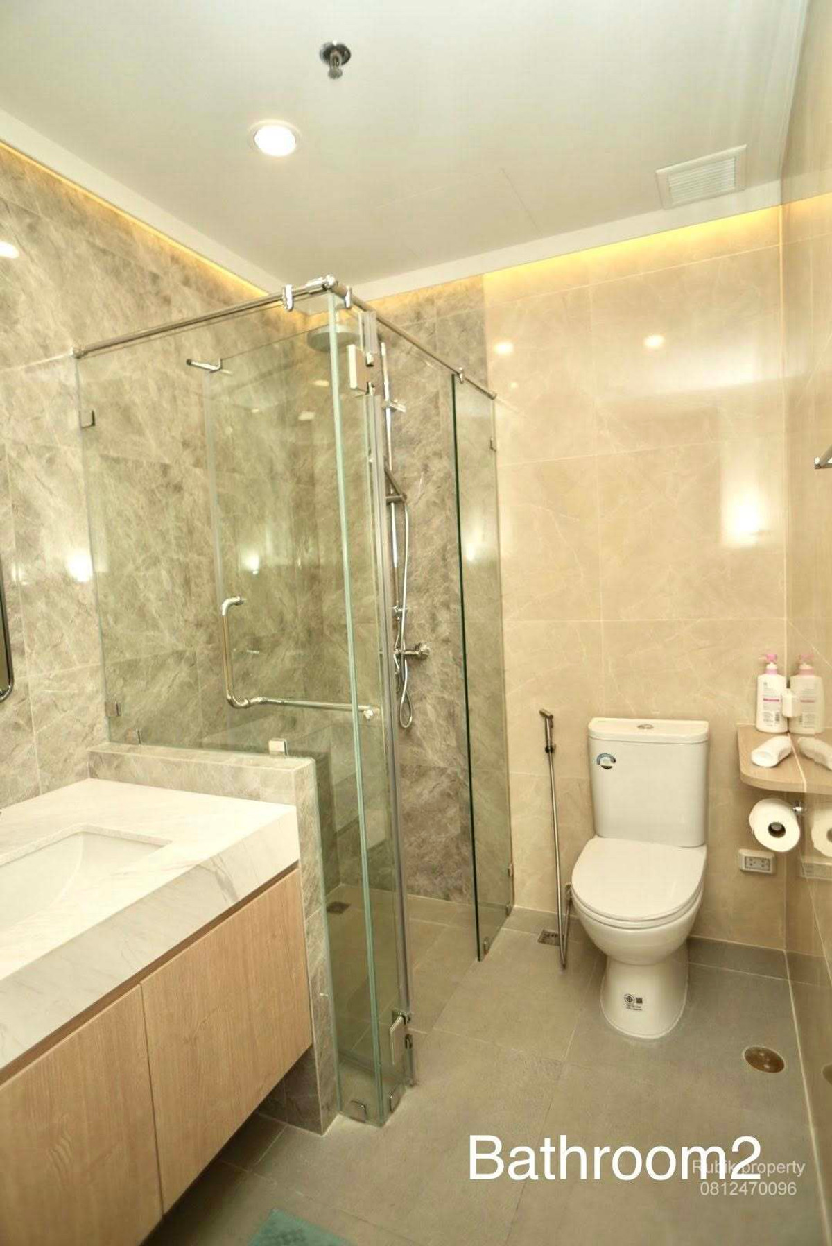 For RentCondoSilom, Saladaeng, Bangrak : For Rent ✨ Very new room‼️ Completely renovated unit 2026, never rented. All new furniture and appliances. You can move in immediately with Turn-Key.