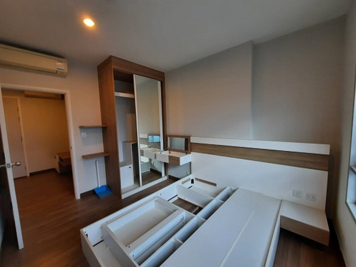 ขายคอนโดรัตนาธิเบศร์ สนามบินน้ำ พระนั่งเกล้า : 💖💖ขายราคาถูก  ห้องใหม่ Centric Tiwanon Station / 1 ห้องนอน ขนาด 31.9 ตรม ราคาเพียง 1.99 ล้านบาท// สนใจสอบถามได้นะคะ  LINE  ID = atfirm2010  💖💖