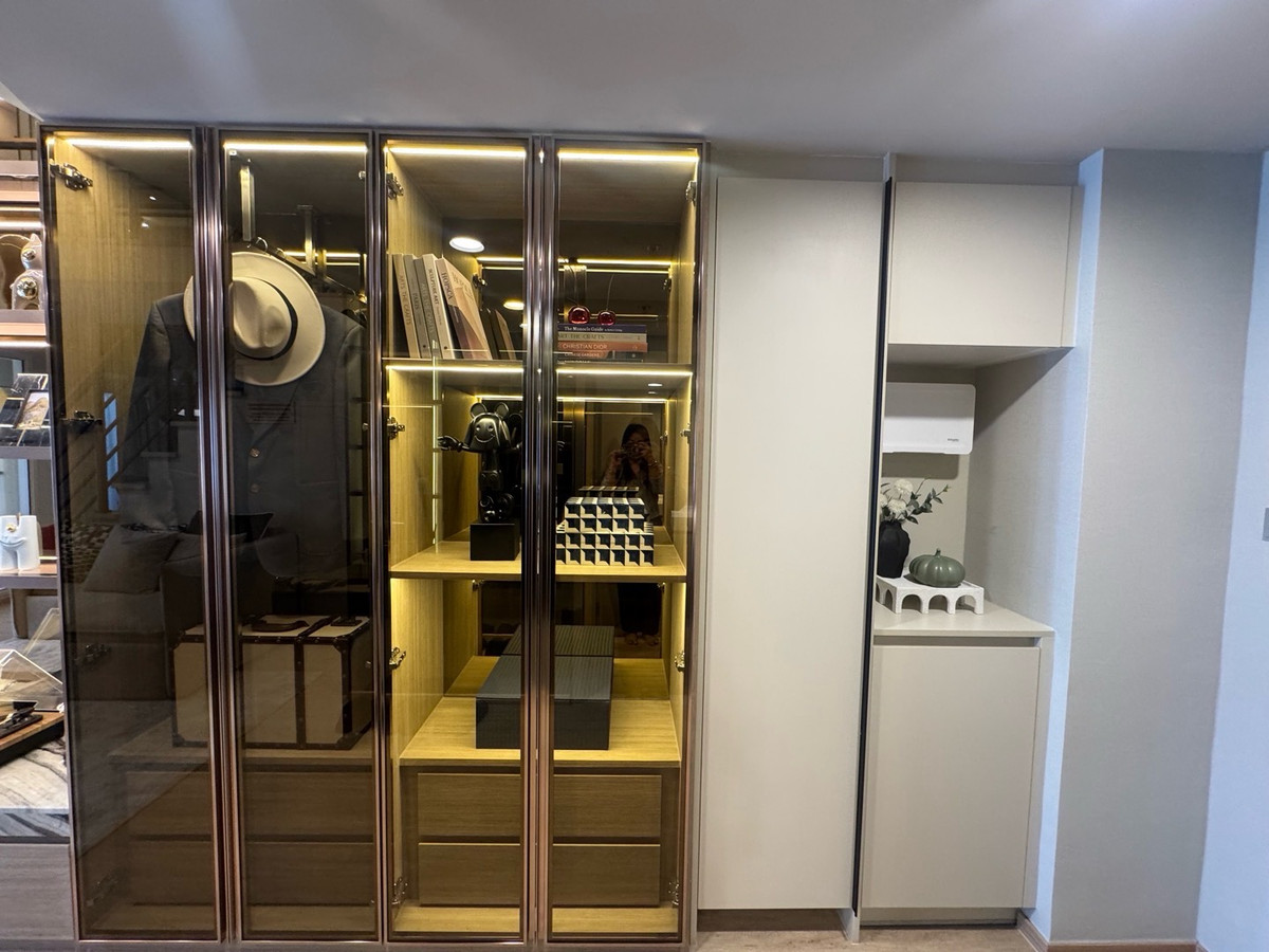 ขายคอนโดสยาม จุฬา สามย่าน : 🏙 For Sale: Culture Chula2 Bed, 1 Bath Size 56 sq.m.Closed kitchen Phat: 064-642-8664Nui: 094-624-2014