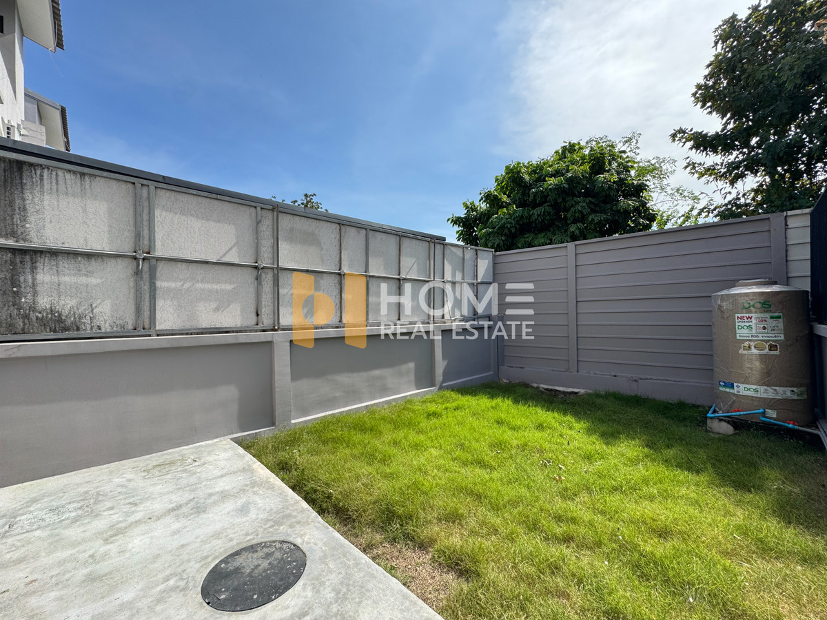 ขายทาวน์โฮมพัฒนาการ ศรีนครินทร์ : ขายด่วน ราคาดีสุดในโครงการ บนที่ดินใหญ่ 28 ตารางวา  🔥 ไอเจ้นท์ พรีเมียม ทาวน์โฮม พัฒนาการ / 3 ห้องนอน (ขาย), Eigen Premium Townhome Pattanakarn / 3 Bedrooms (FOR SALE) FON263