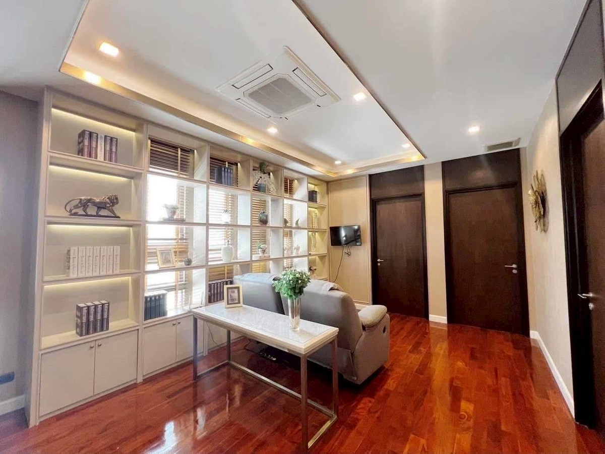 For RentHouseLadkrabang, Suwannaphum Airport : Detached Pool Villa at Perfect Masterpiece Sukhumvit 77 – Suvarnabhumi Please call: 062-496-6454