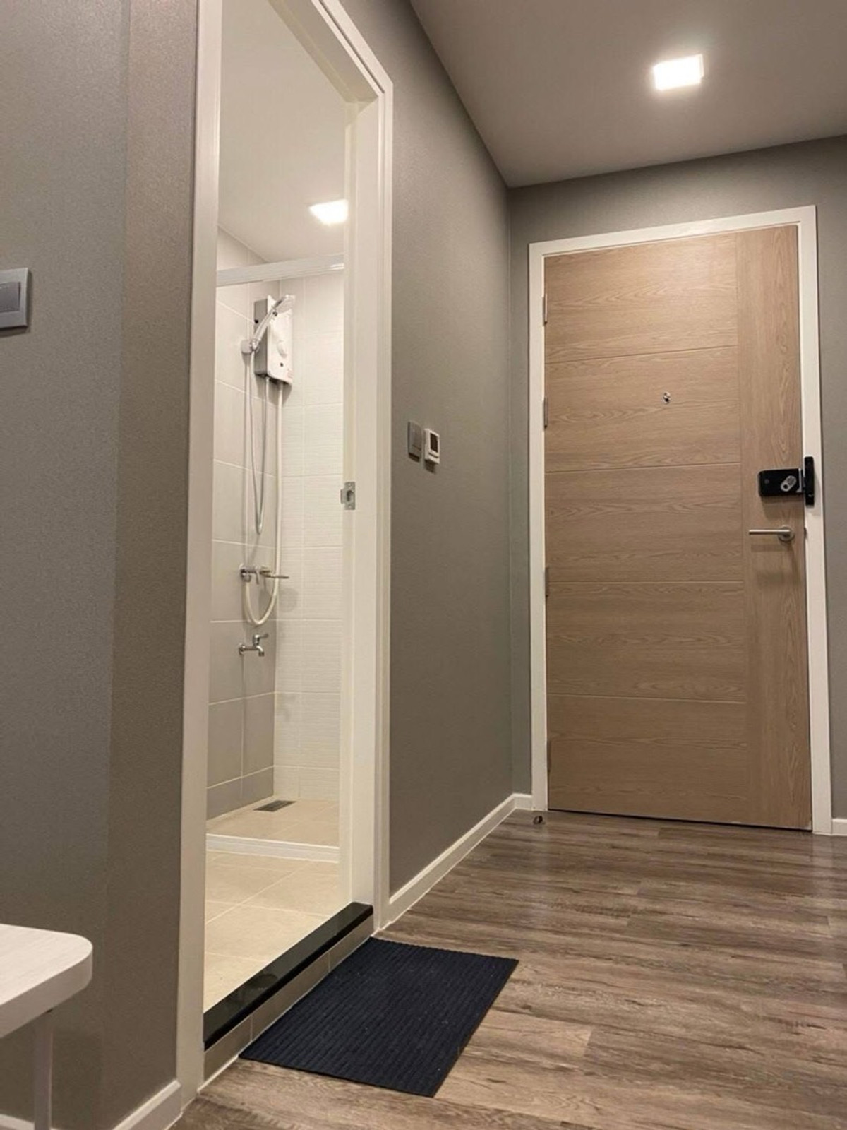 ให้เช่าคอนโดแจ้งวัฒนะ เมืองทอง : 📍 โครงการ : Atmoz Chaengwattana 
🚝 ใกล้ : MRT สายสีชมพู  | ศูนย์ราชการแจ้งวัฒนะ
💵 ราคาเช่า : 8,500 บาท / เดือน