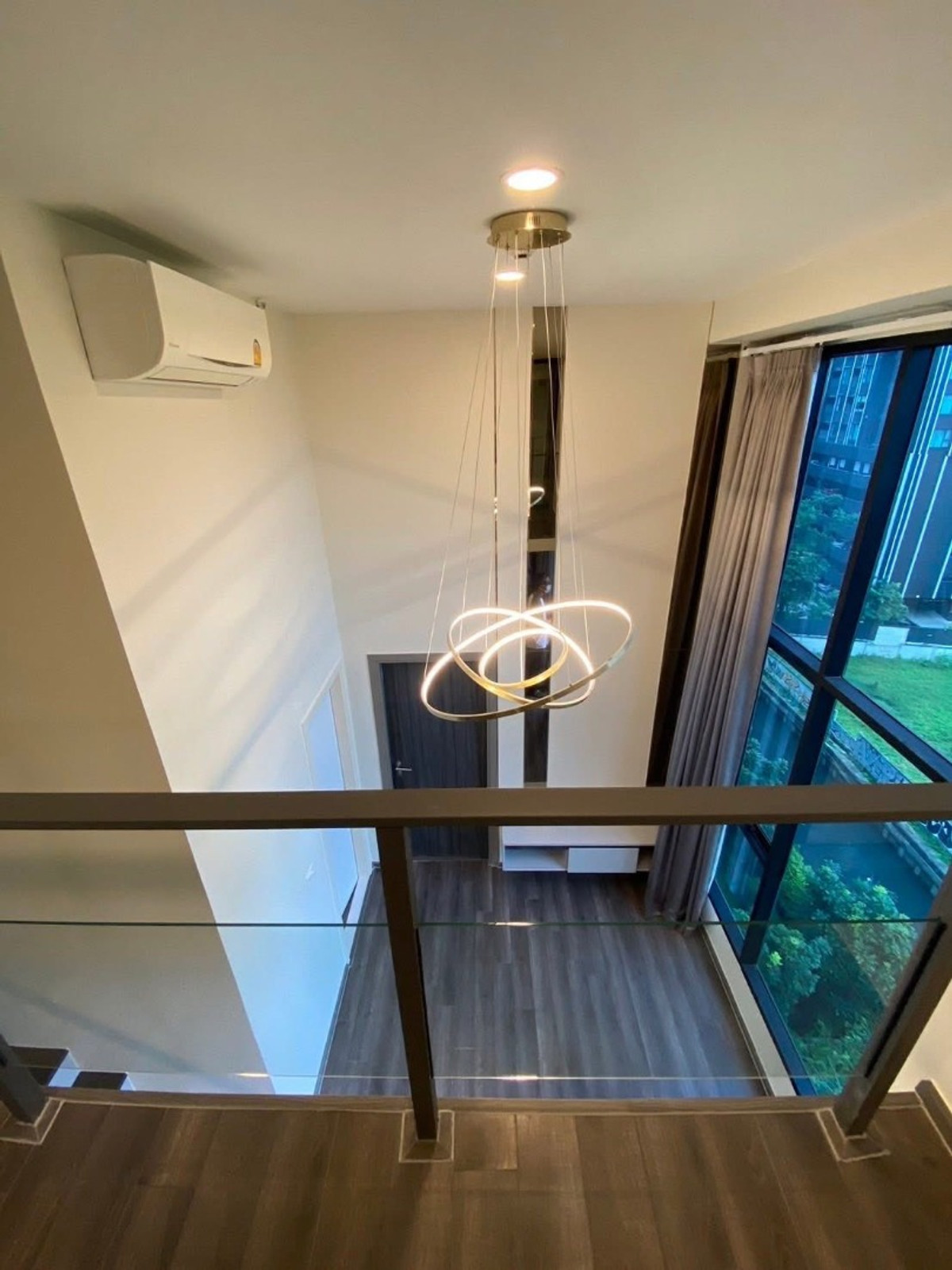For SaleCondoRama9, Petchburi, RCA : 🏢 Knightsbridge Space Rama 9 | 2 Bedrooms, High Ceiling, City View  7.5 Mb. (Free transfer) 📞 065-626-5636 (Kie)