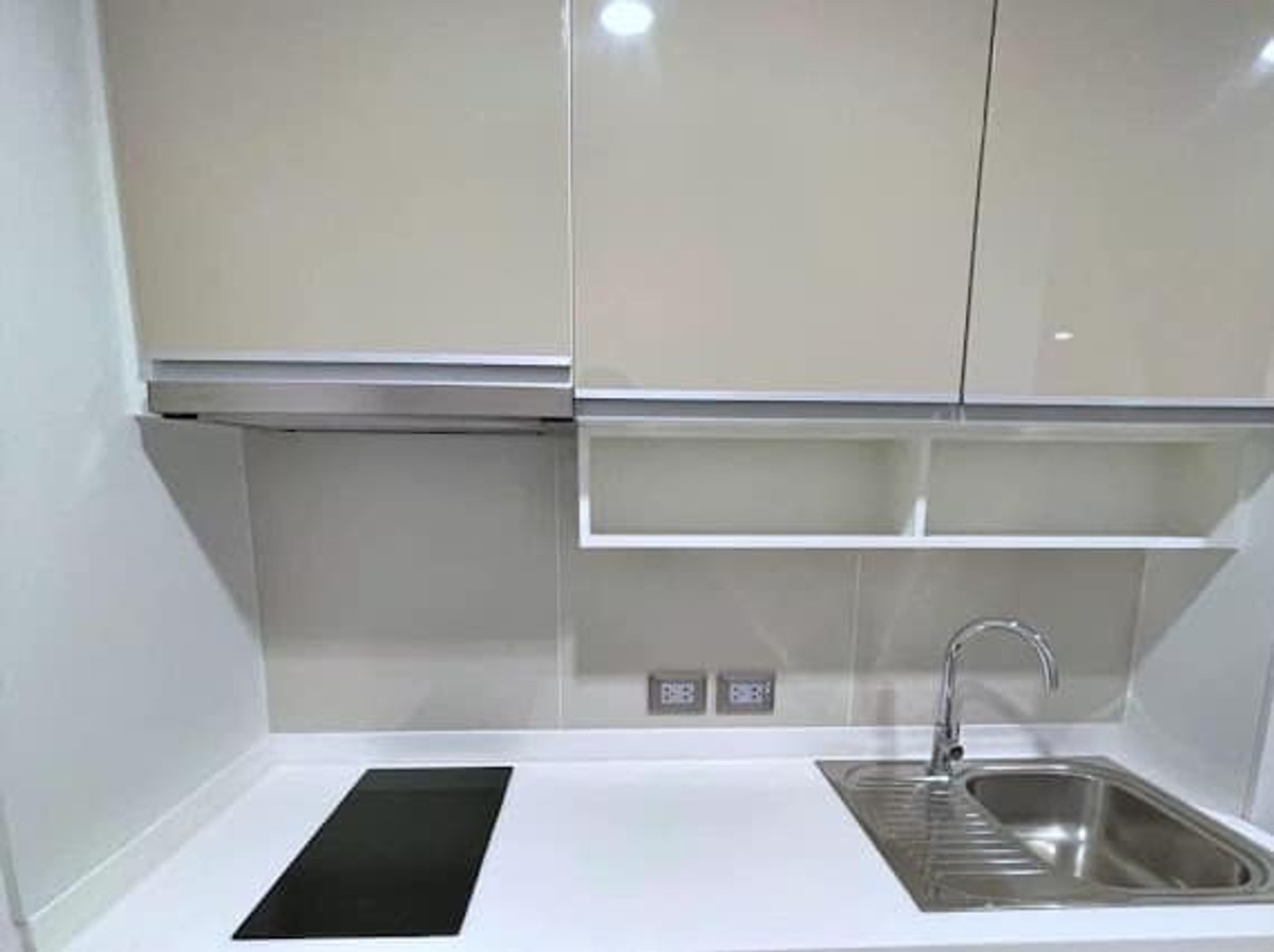 ให้เช่าคอนโดสุขุมวิท อโศก ทองหล่อ : PFD-07915 ให้เช่า Supalai Oriental Sukhumvit 39 ใกล้ BTS พร้อมพงษ์ 1 นอนใหญ่ 49.5 ตรม. ชั้น 18 ตึก B