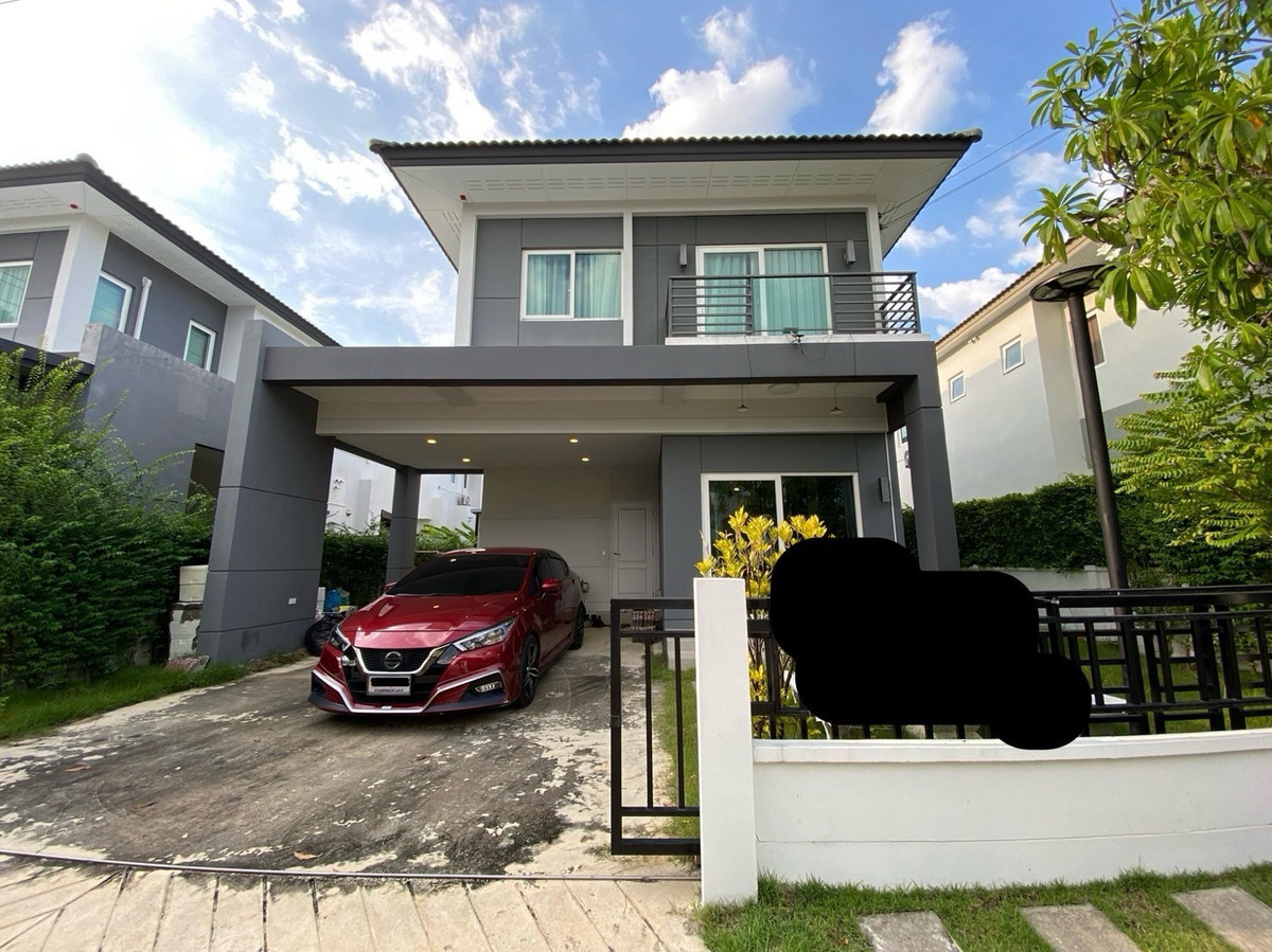 For RentHouseRathburana, Suksawat : Single house for rent, Centro Pracha Uthit 90, 35,000 THB, 4 bedrooms, 4 bathrooms.