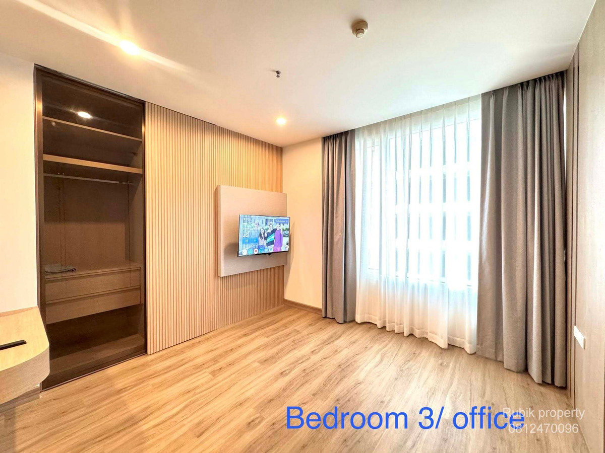 For RentCondoSilom, Saladaeng, Bangrak : For Rent ✨ Very new room‼️ Completely renovated unit 2026, never rented. All new furniture and appliances. You can move in immediately with Turn-Key.