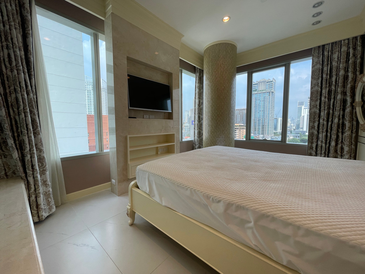 For RentCondoWitthayu, Chidlom, Langsuan, Ploenchit : 🏠✨ 185 Rajadamri | 1 Bedroom for Rent (HBH-ST-95)