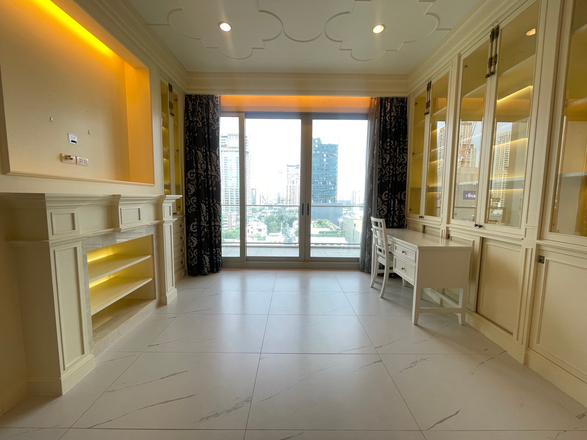 ให้เช่าคอนโดวิทยุ ชิดลม หลังสวน : 🏠✨ 185 ราชดำริ | 1 Bedroom for Rent (HBH-ST-95)