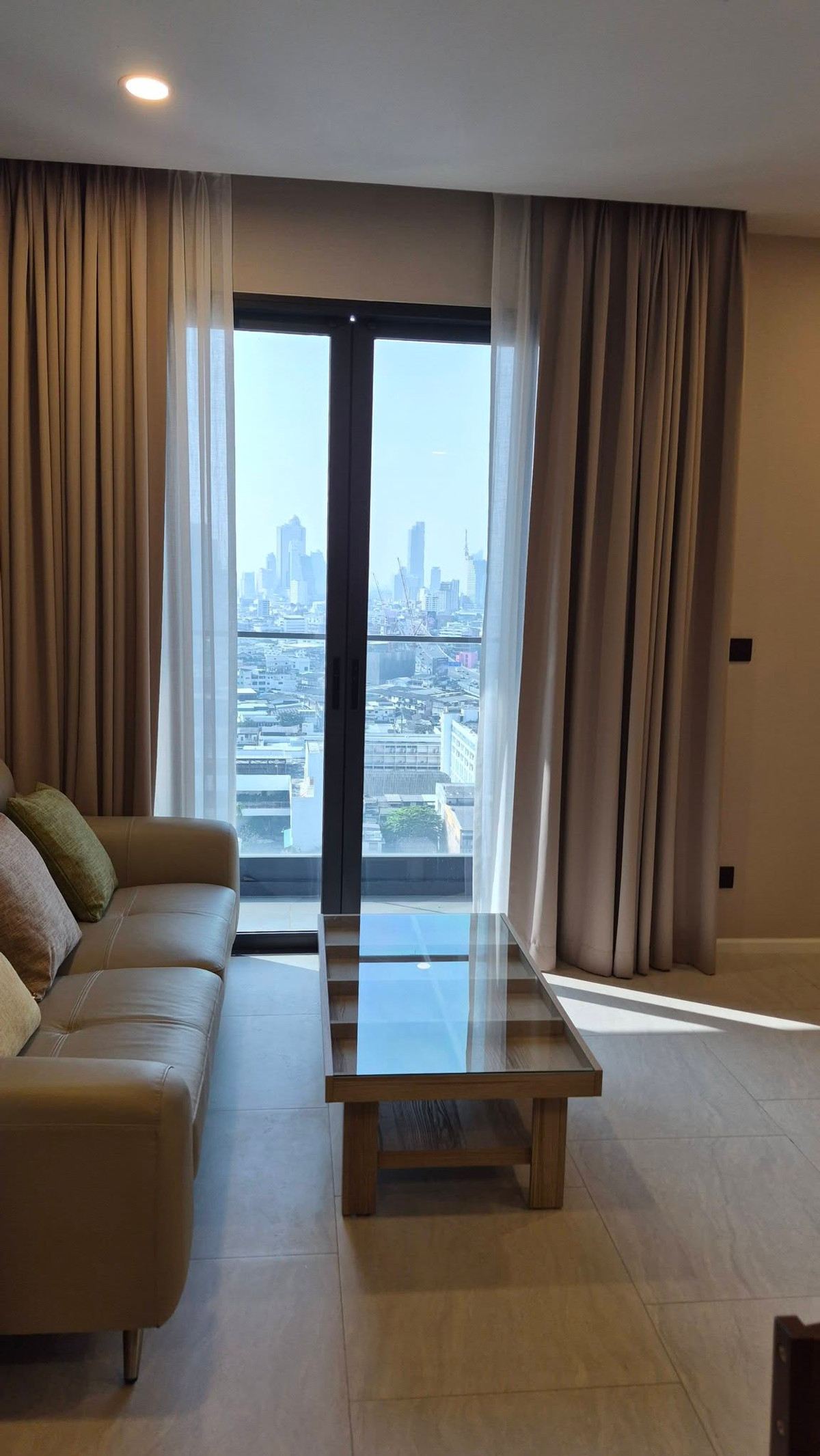 For RentCondoSiam Paragon ,Chulalongkorn,Samyan : 🔥 For rent Cooper Siam (Cooper Siam) 🔥 📍 Near BTS National Stadium 🚆 Hottest location in the heart of the city.