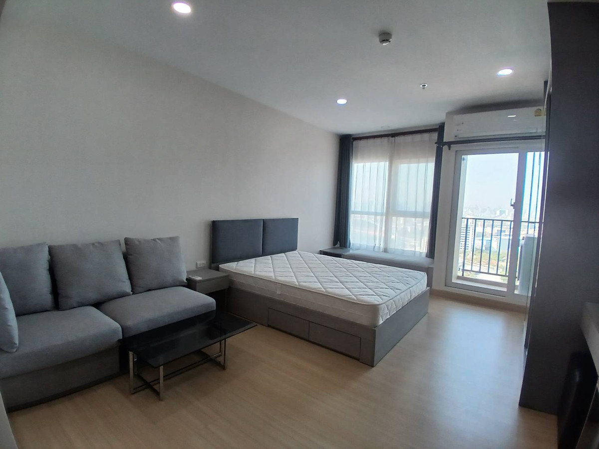 For RentCondoRamkhamhaeng, Hua Mak : Condo for rent, Supalai Veranda Ramkhamhaeng Studio, Rajamangala view, high floor.