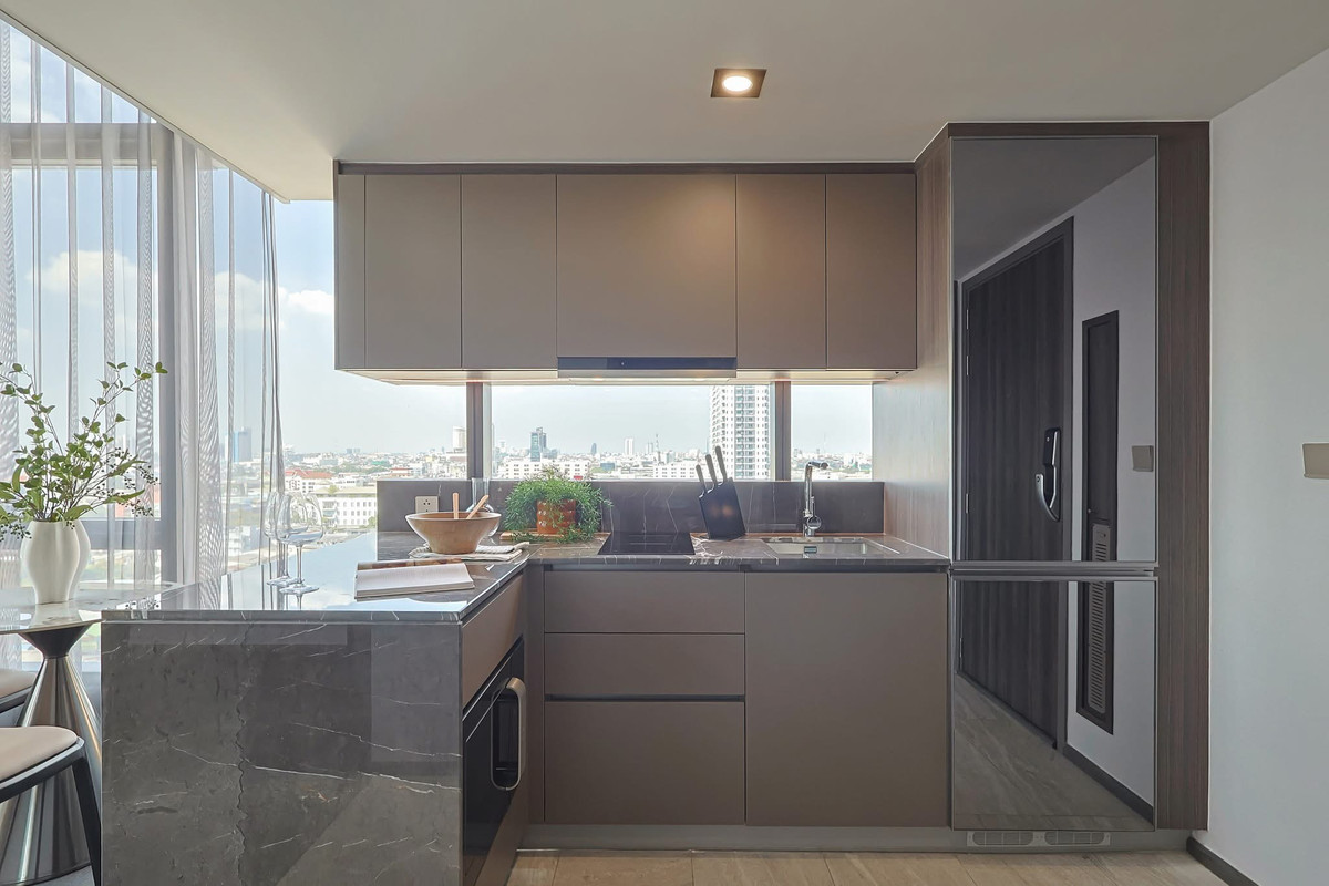 ขายคอนโดราชเทวี พญาไท : CONNER Ratchathewi / Duplex 1 Bedroom (FOR SALE), คอนเนอร์ ราชเทวี / ดูเพล็กซ์ 1 ห้องนอน (ขาย) BL006