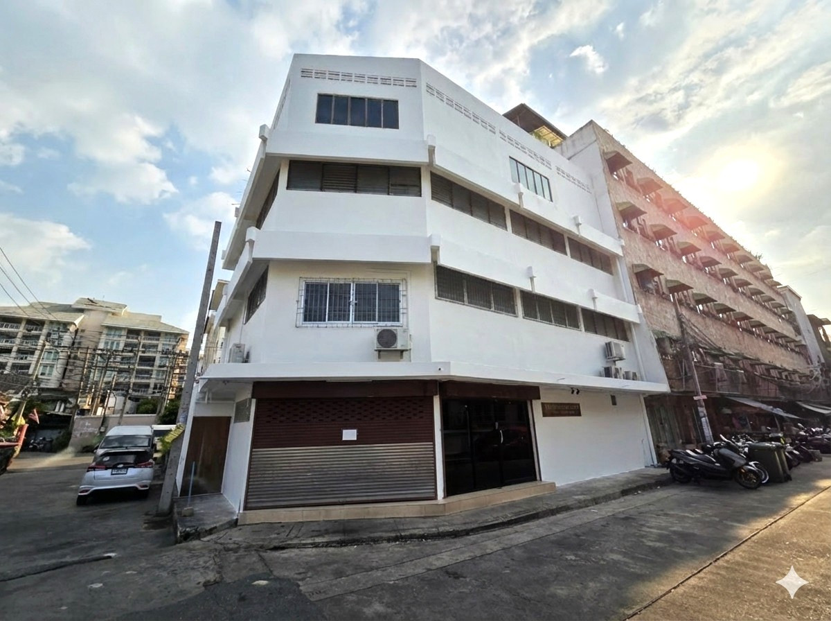 ให้เช่าอาคารพาณิชย์สาทร นราธิวาส : ให้เช่าอาคารพาณิชย์ 4 คูหา 4 ชั้น สาทร–นราธิวาส 14 ทำเลดี ใกล้ BTS ช่องนนทรี สาทร