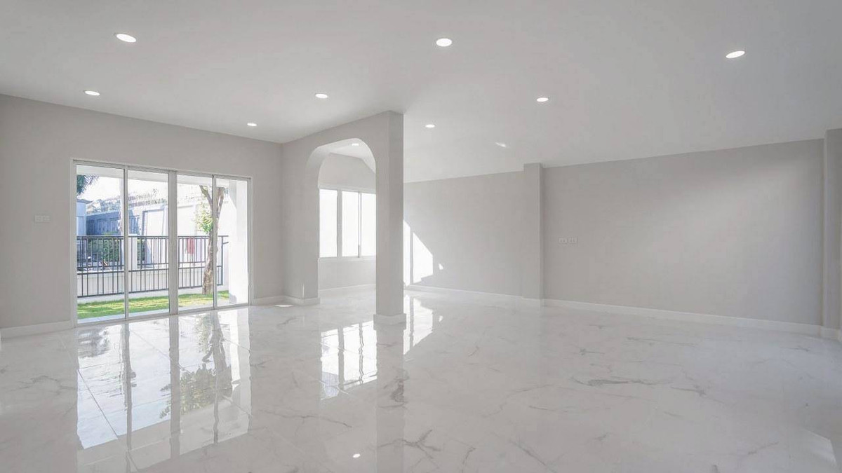 For SaleHouseKaset Nawamin,Ladplakao : Single house for sale, Parinyada Kaset-Nawamin Chaemchan project (corner house), Central Eastville, The Crystal Ekkamai-Ramindra,