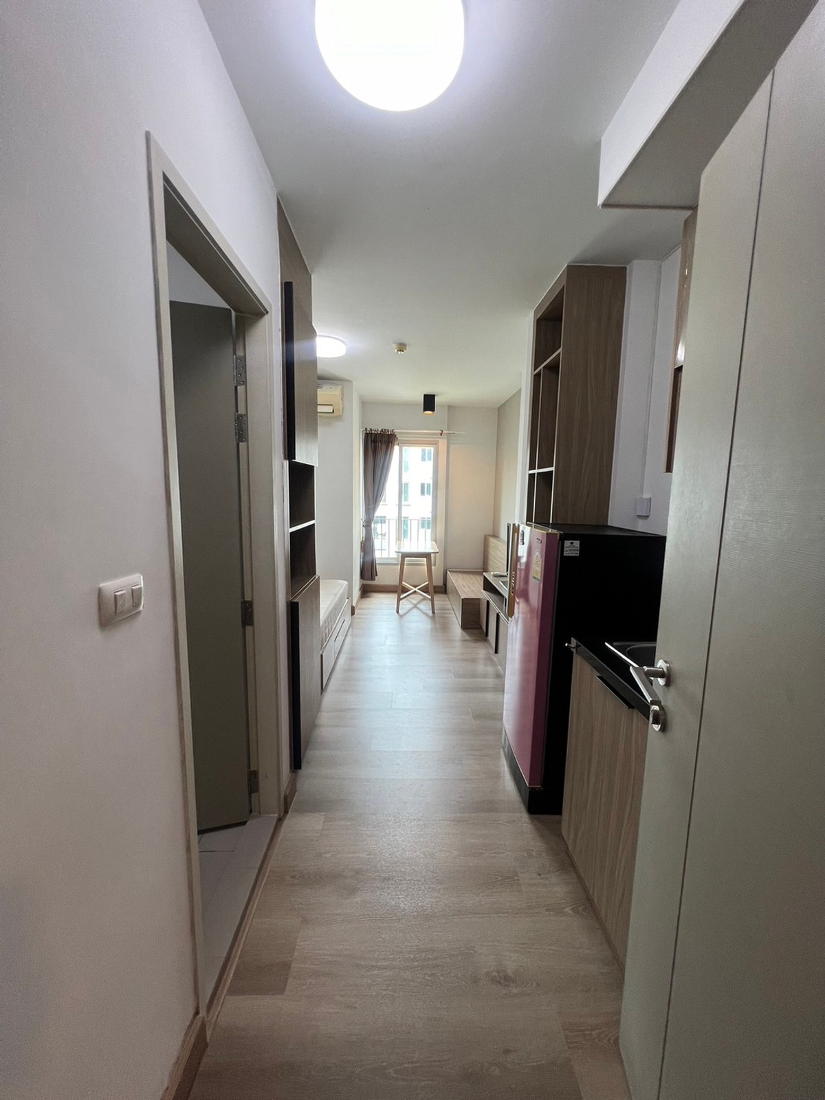 ขายคอนโดเกษตรศาสตร์ รัชโยธิน : ซื้อ ถูกกว่าเช่า ! ราคาดีที่สุดในตอนนี้ 🔥 คอนโด (แชปเตอร์วัน เดอะแคมปัส เกษตร) ใกล้ ม.เกษตรศาสตร์ ✨ ราคาขาย 2.25 ลบ. (รวมค่าโอน) ✨รูปเเบบ Studio 1 ห้องน้ำ ขนาด 23 ตร.ม. อาคาร G ชั้น 7 วิวสวน เเละสระว่ายน้ำโครงการ 📞 นัดชมห้องจริง โทรเลย 094-847-5707 