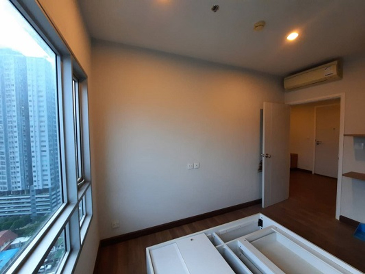 ขายคอนโดรัตนาธิเบศร์ สนามบินน้ำ พระนั่งเกล้า : 💖💖ขายราคาถูก  ห้องใหม่ Centric Tiwanon Station / 1 ห้องนอน ขนาด 31.9 ตรม ราคาเพียง 1.99 ล้านบาท// สนใจสอบถามได้นะคะ  LINE  ID = atfirm2010  💖💖