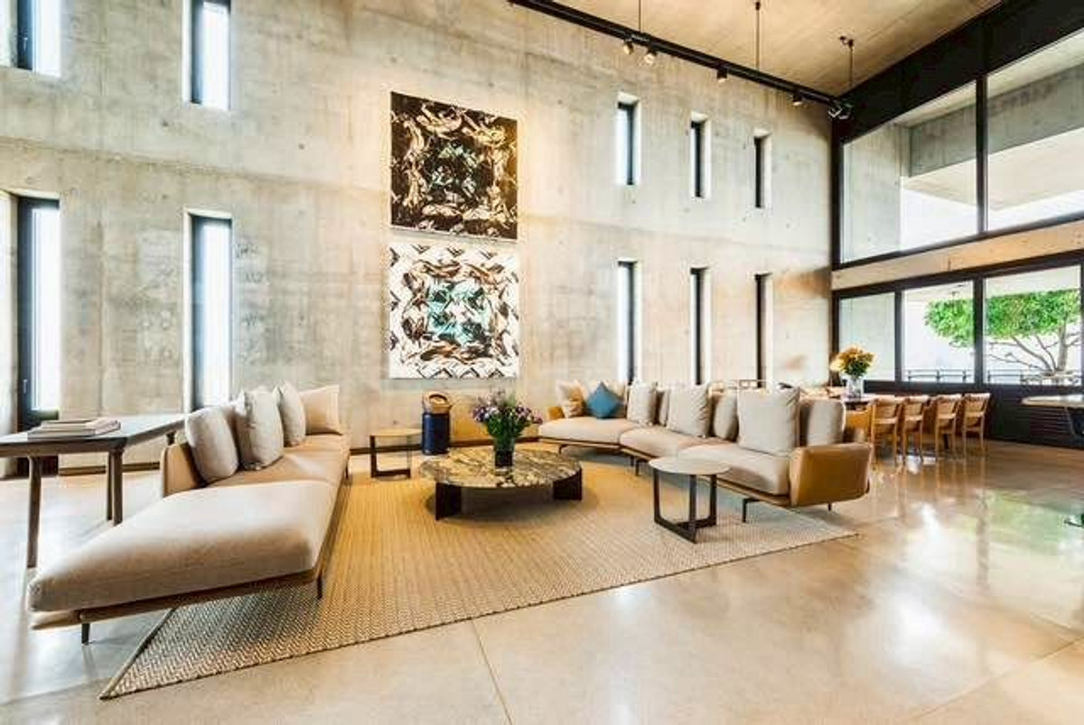 For SaleCondoSathorn, Narathiwat : Urgent sale, good value, luxury condo, Windshell naradhiwas Sathorn, size 562.35 Sqm., 5 bedrooms, high floor.