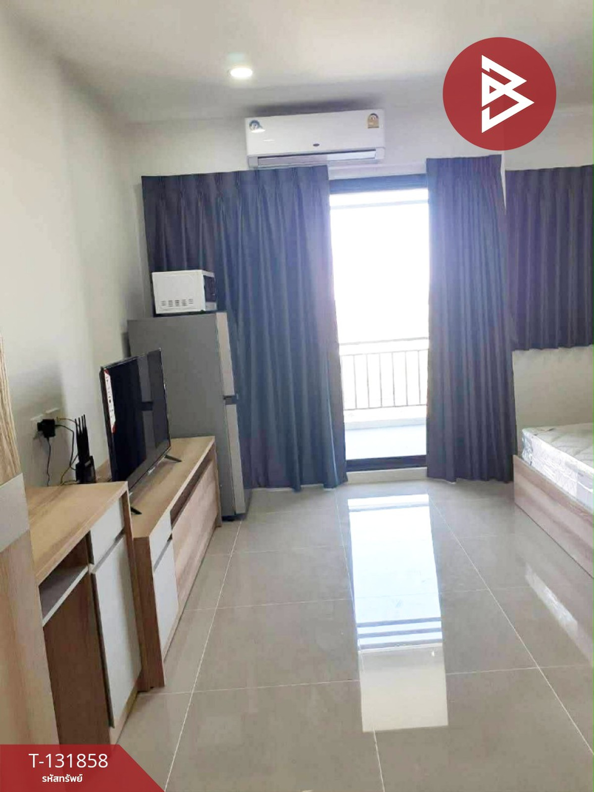 For SaleCondoPattaya, Bangsaen, Chonburi : Condo for sale, Amorn Village Place 2, Sriracha, Chonburi, next to the main road, good location, cheap price.