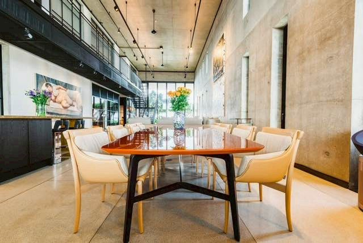 For SaleCondoSathorn, Narathiwat : Urgent sale, good value, luxury condo, Windshell naradhiwas Sathorn, size 562.35 Sqm., 5 bedrooms, high floor.