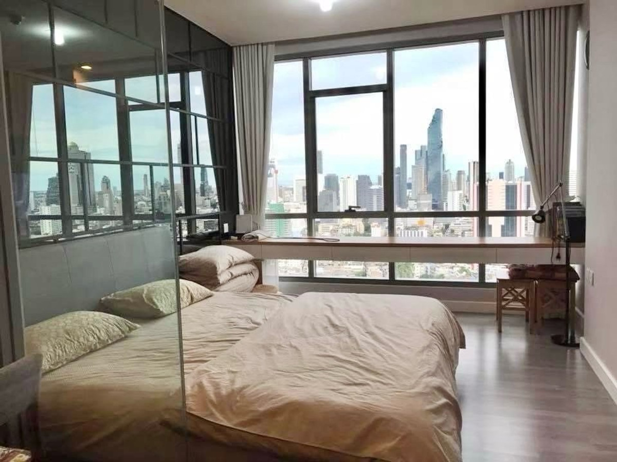 ให้เช่าคอนโดสยาม จุฬา สามย่าน : 📍 โครงการ : The Room Rama 4 (เดอะ รูม พระราม 4)🚝 ใกล้ : MRT หัวลำโพง / MRT สามย่าน / ม. จุฬาฯ💵 ราคาเช่า : 28,000 บาท / เดือน