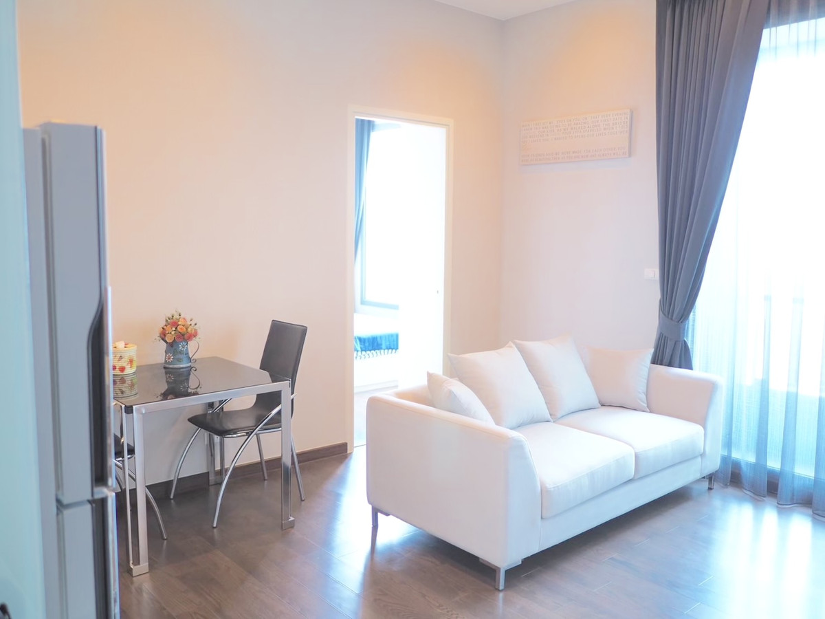 ให้เช่าคอนโดพระราม 9 เพชรบุรีตัดใหม่ RCA : 🔥 ปล่อยเช่าด่วน 🔥 ห้องสวย ใหม่ ถูกสุด  ห้องมุม โครงการสุดฮอต   พร้อมย้ายเข้าห้องสุดท้าย    Call 0619824959