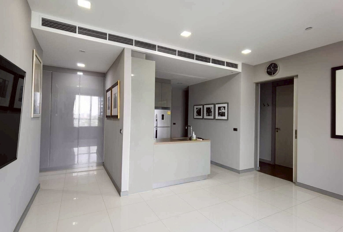 For RentCondoSilom, Saladaeng, Bangrak : ✨ Fully Furnished Luxury Unit at M Silom – Ready to Move In ✨ Full built-in furniture with complete electrical appliances🐱Pet-friendly 🐶