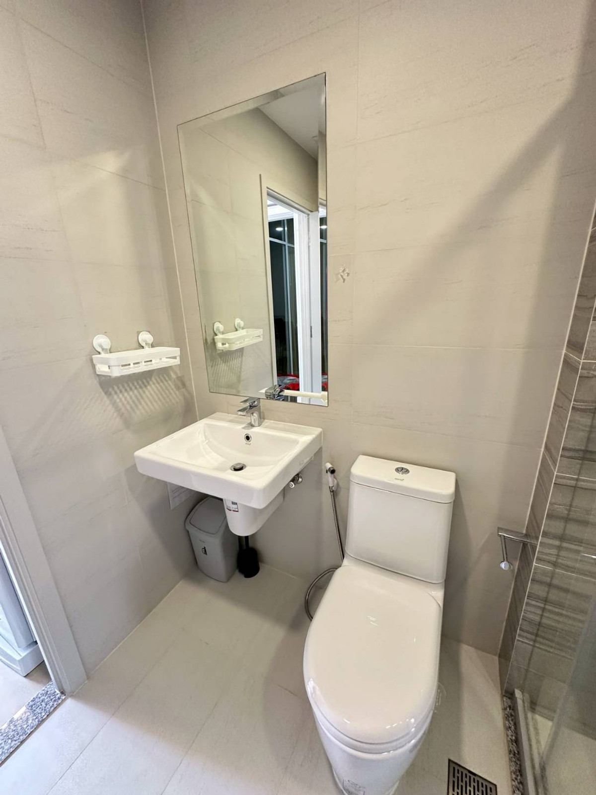 For RentCondoRamkhamhaeng, Hua Mak : ✅ SVR234 ✅ Line : @p2nproperty