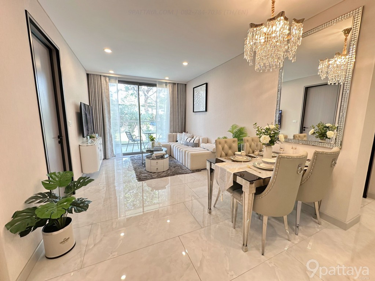For SaleCondoPattaya, Bangsaen, Chonburi : Rare special unit for sale With private pool | Copacabana Coral Reef – Pattaya ✨ Special, hard to find unit! 2 bedrooms, 2 bathrooms, with pool (with pool), large size 110 sq m, 48th floor, luxury project near Jomtien sea. Suitable for living by yourself 