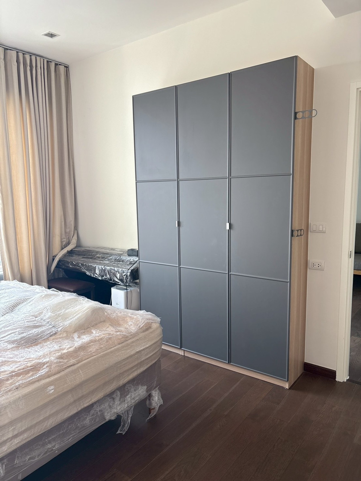 ให้เช่าคอนโดพระราม 9 เพชรบุรีตัดใหม่ RCA : 🔥 [FOR RENT] Q ASOKE – ติด MRT เพชรบุรี 0 เมตร! ห้องกว้าง แต่งครบ พร้อมอยู่ 🔥