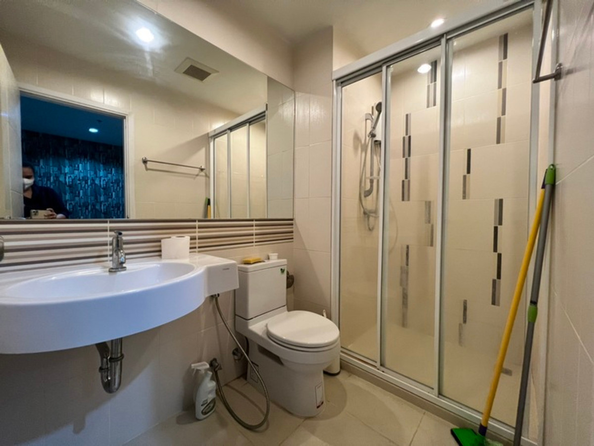 ขายคอนโดรัตนาธิเบศร์ สนามบินน้ำ พระนั่งเกล้า : 💖💖ขายพร้อมผู้เช่า Centric Tiwanon Station / 1 ห้องนอน ขนาด 35 ตรม ราคาเพียง 1.79 ล้านบาท// สนใจสอบถามได้นะคะ LINE ID = atfirm2010  💖💖