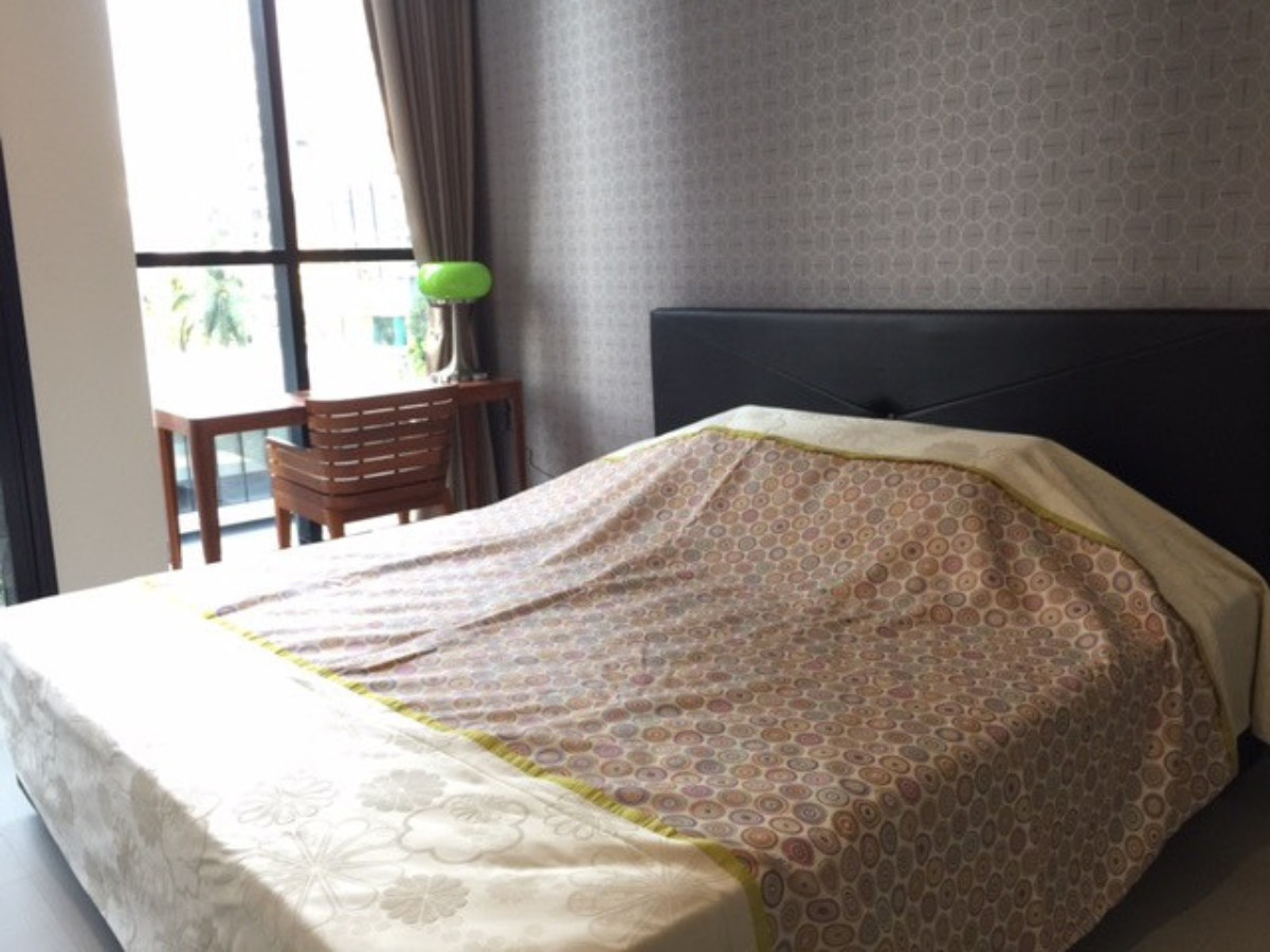 ให้เช่าคอนโดวิทยุ ชิดลม หลังสวน : ปล่อยเช่าคอนโดหรู โนเบิล เพลินจิต - Noble Ploenchit ทำเลดีมาก ติดรถไฟฟ้า BTS เพลินจิต เพียง 100 เมตร ตกแต่งสวย พร้อมเข้าอยู่