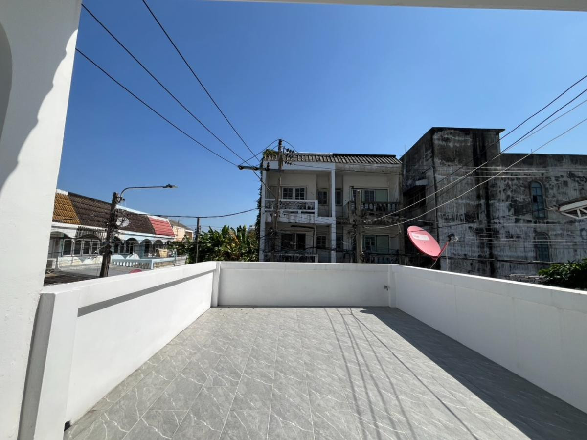 ขายทาวน์โฮมโชคชัย4 ลาดพร้าว71 : 🏡 ทาวน์โฮม ลาดพร้าว 48 | ใกล้ MRT สุทธิสาร รีโนเวทใหม่ ขาย 3.5 ล้านบาท 📞: 065-626-5636 (คุณกี้)