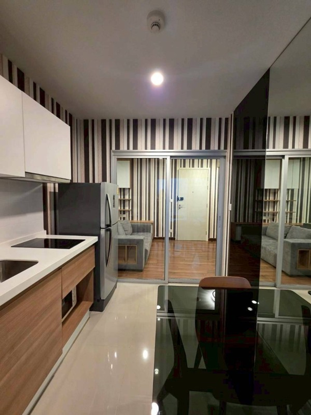 ขายคอนโดรัตนาธิเบศร์ สนามบินน้ำ พระนั่งเกล้า : 💖💖ขายห้องสวย Centric Tiwanon Station / 1 ห้องนอน ขนาด 32 ตรม ราคาเพียง 1.79 ล้านบาท// สนใจสอบถามได้นะคะ  LINE  ID = atfirm2010  💖💖