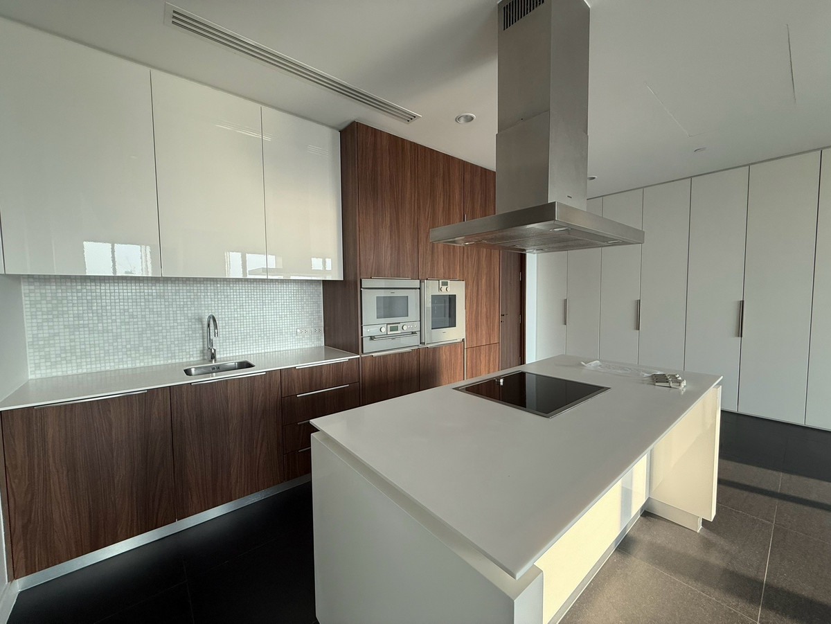 CondoWitthayu, Chidlom, Langsuan, Ploenchit : 🏠✨ 185 Rajadamri | 2 Bedrooms for Sale / Rent (HBH-ST-97)