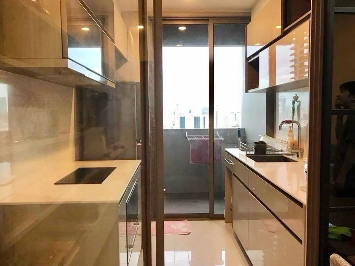 ให้เช่าคอนโดสยาม จุฬา สามย่าน : 📍 โครงการ : The Room Rama 4 (เดอะ รูม พระราม 4)🚝 ใกล้ : MRT หัวลำโพง / MRT สามย่าน / ม. จุฬาฯ💵 ราคาเช่า : 28,000 บาท / เดือน