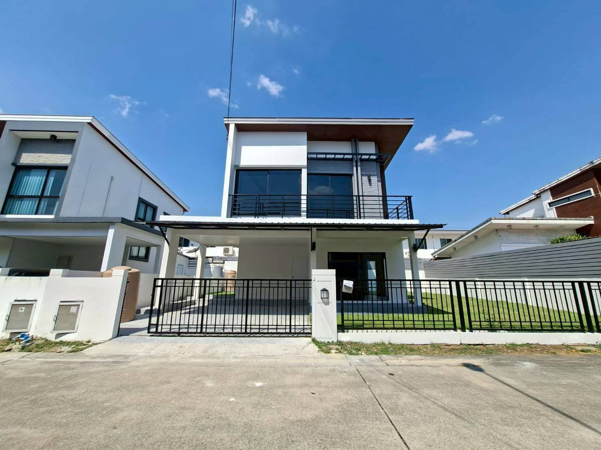 For SaleHouseOnnut, Udomsuk : 2-story detached house for sale, Pruksa We2 Project, On Nut-Rama 9, Soi Chaloem Phrakiat 87, lots of space, ready to move in (N.1980)