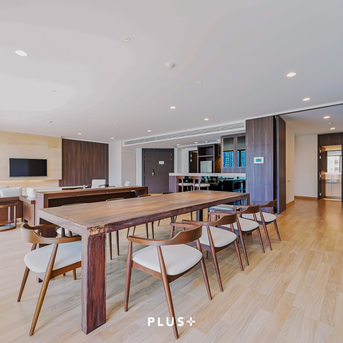 ขายคอนโดอ่อนนุช อุดมสุข : Park Court Sukhumvit 77